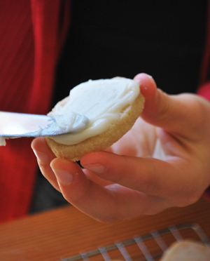 Lemon Creme Sandwich Cookies