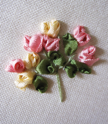 Small Flowers & Cream Ribbon 