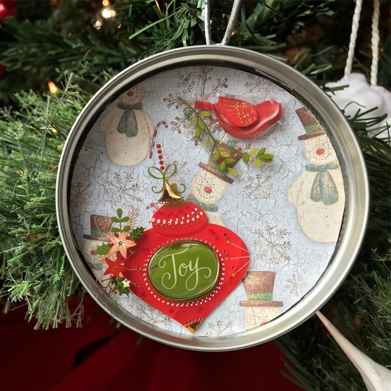 Recycled Mason Jar Lid Ornaments