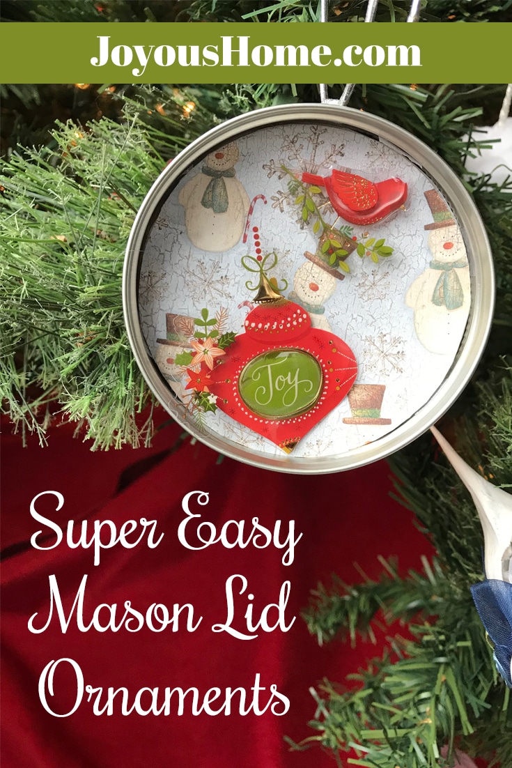 Super Easy Mason Jar Lid Ornaments | Create a memory! | JoyousHome.com @joyoushome