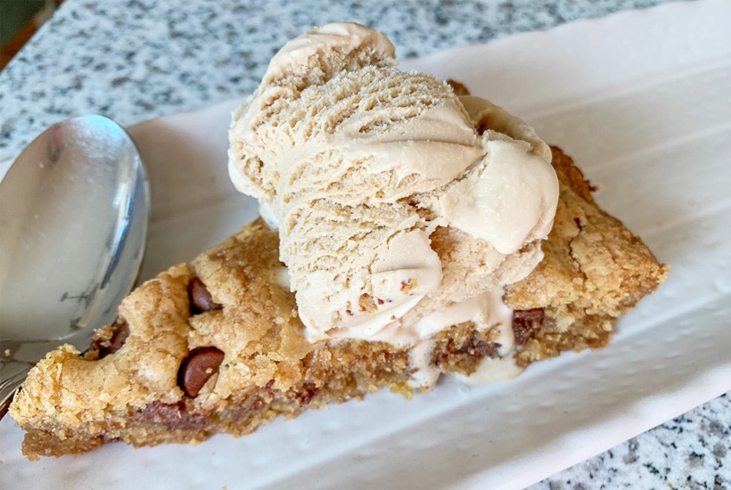 Skillet Chocolate Chip Cookie