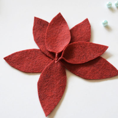 No Sew Felt Poinsettia Ornament - Joyous Home