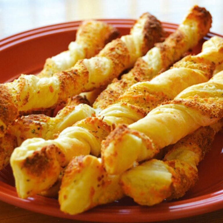 Deliciously Spicy Cheesy Breadsticks Made with Puff Pastry