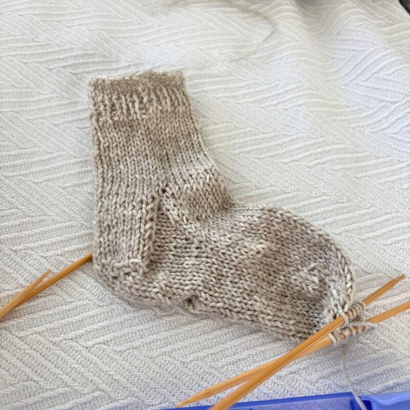 Beginner Knitting Techniques